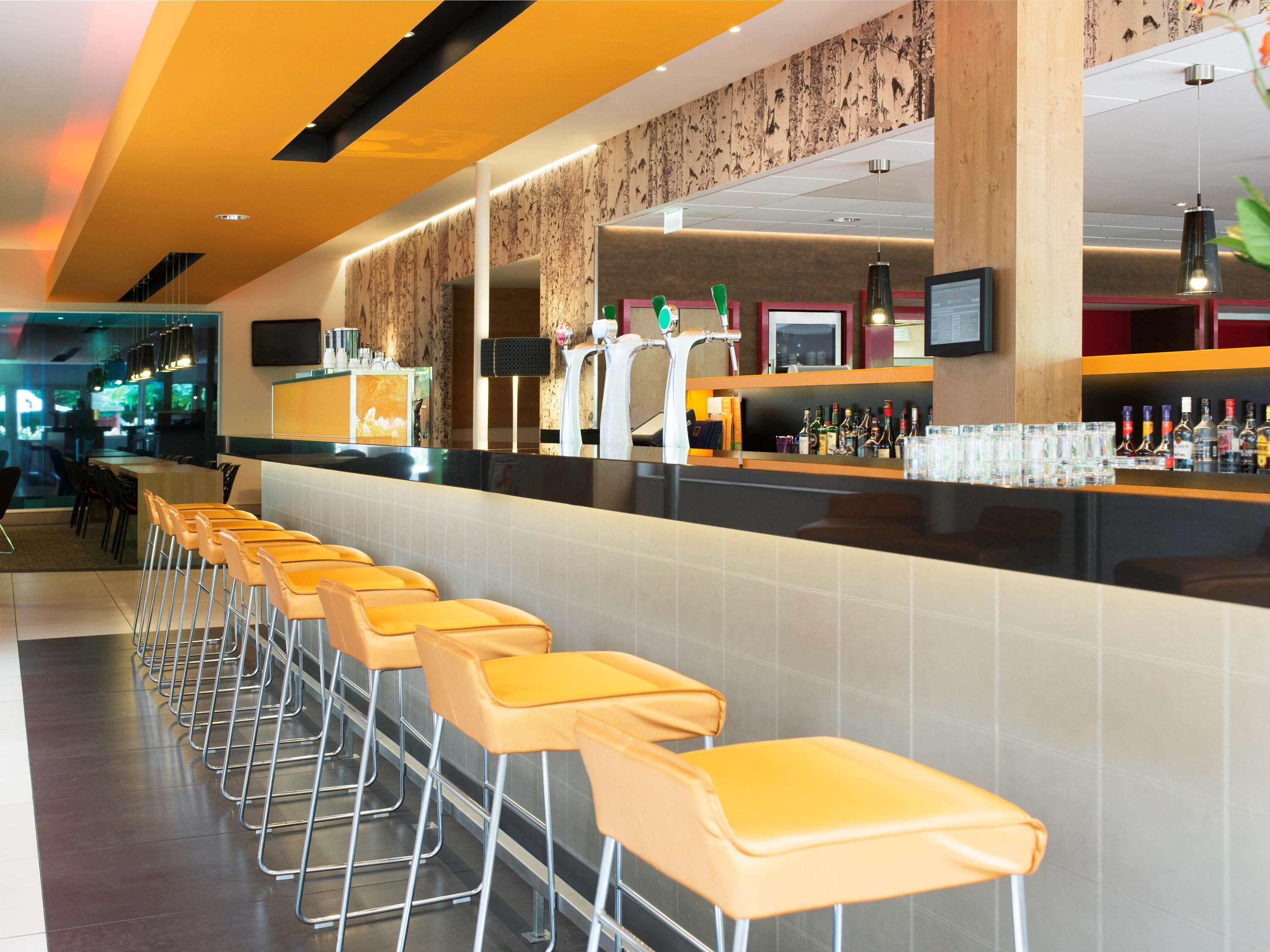 Novotel Rotterdam - 4*